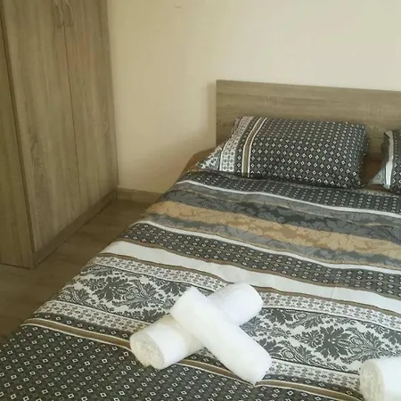 Gurovitsa Apartment